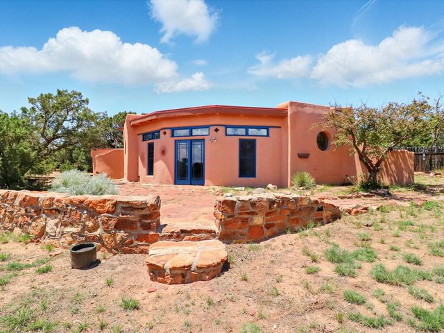 31 AB Hondo Trail, Santa Fe, NM 87508