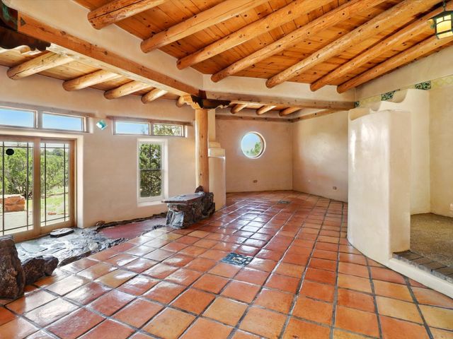 31 AB Hondo Trail, Santa Fe, NM 87508
