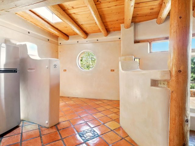 31 AB Hondo Trail, Santa Fe, NM 87508