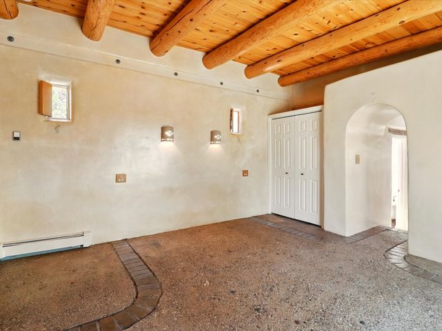 31 AB Hondo Trail, Santa Fe, NM 87508