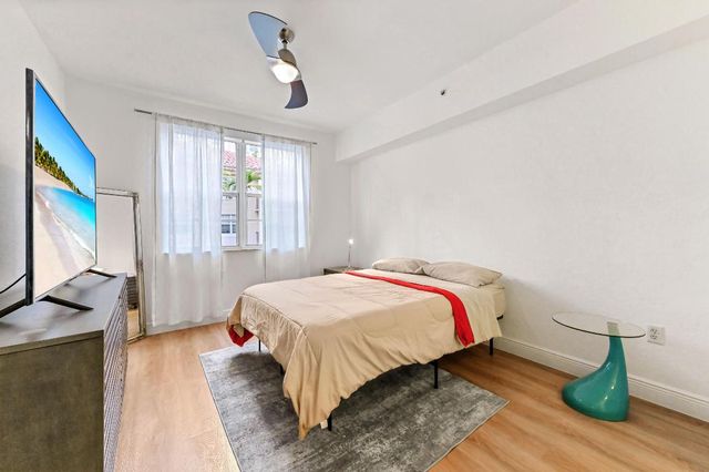 1803 N Flagler Drive 204, West Palm Beach, FL 33407