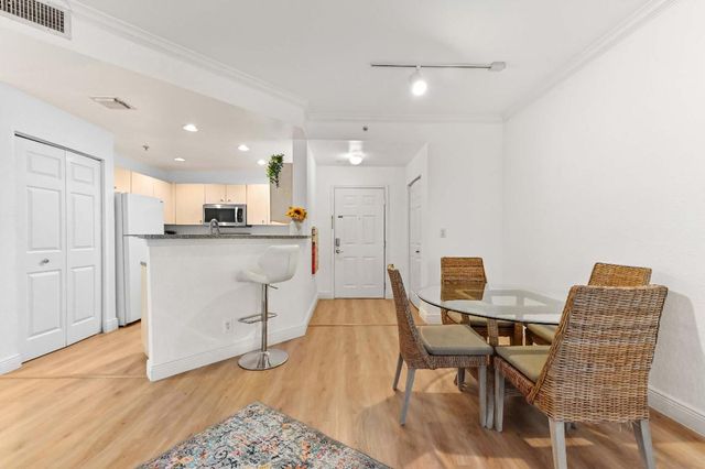 1803 N Flagler Drive 204, West Palm Beach, FL 33407