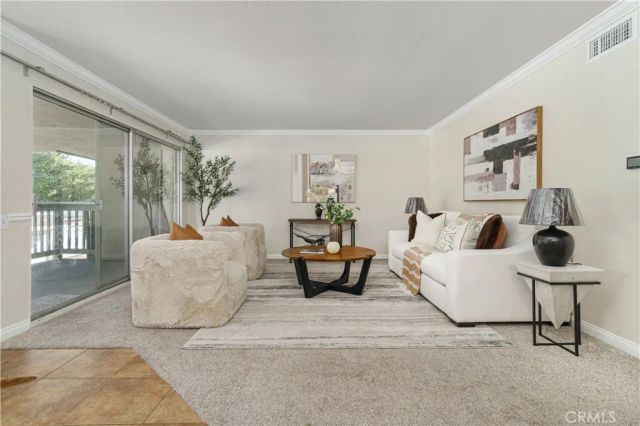 22482 Caminito Esteban, Laguna Hills, CA 92653