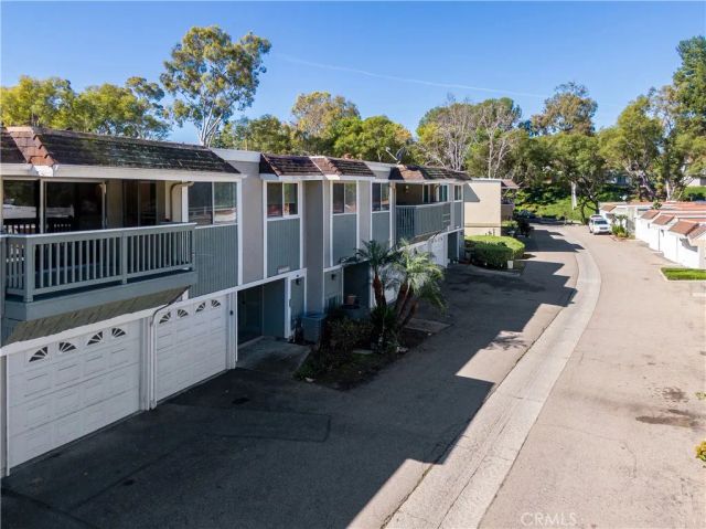 22482 Caminito Esteban, Laguna Hills, CA 92653