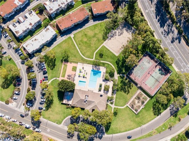 22482 Caminito Esteban, Laguna Hills, CA 92653