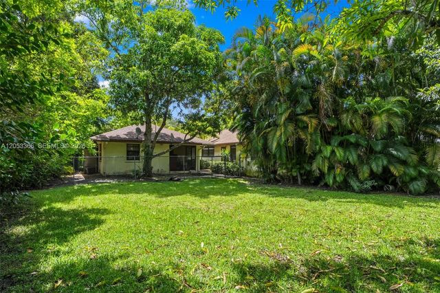 11440 SW 94th Ave, Miami, FL 33176
