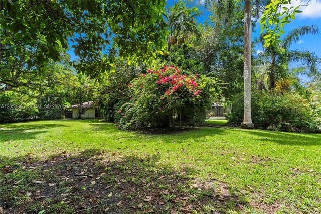 11440 SW 94th Ave, Miami, FL 33176