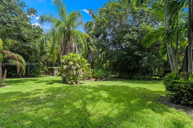 11440 SW 94th Ave, Miami, FL 33176