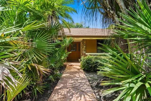 11440 SW 94th Ave, Miami, FL 33176