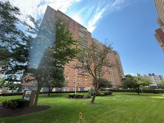2944 W 5th Street 18R, Brooklyn, NY 11224
