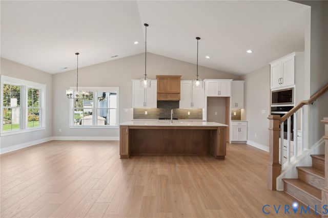 10464 Meyers Park Dr, Ashland, VA 23005