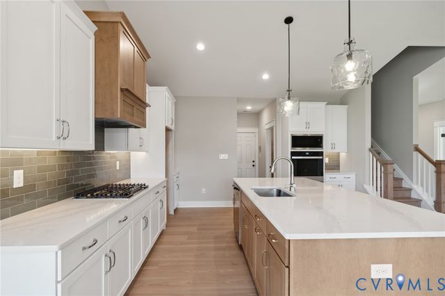 10464 Meyers Park Dr, Ashland, VA 23005
