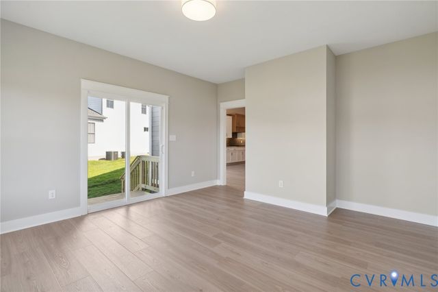 10464 Meyers Park Dr, Ashland, VA 23005