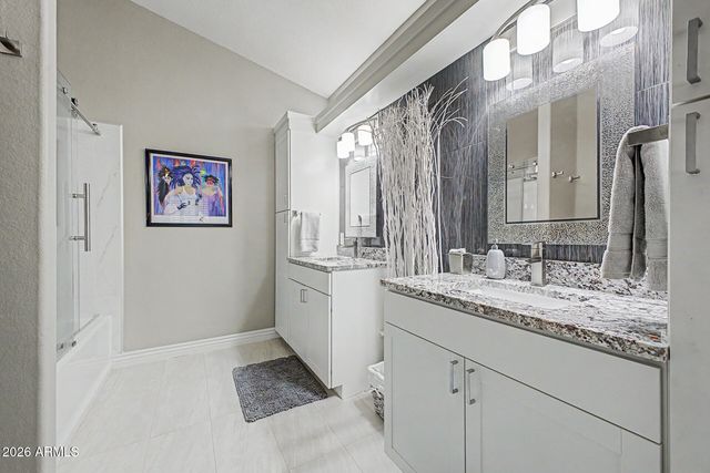9026 W ESCUDA Drive, Peoria, AZ 85382