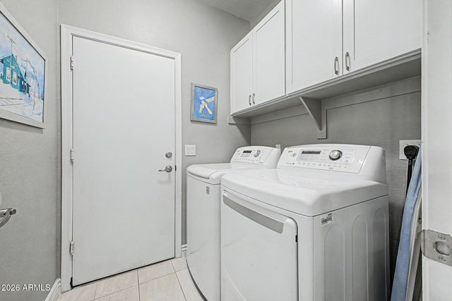 9026 W ESCUDA Drive, Peoria, AZ 85382