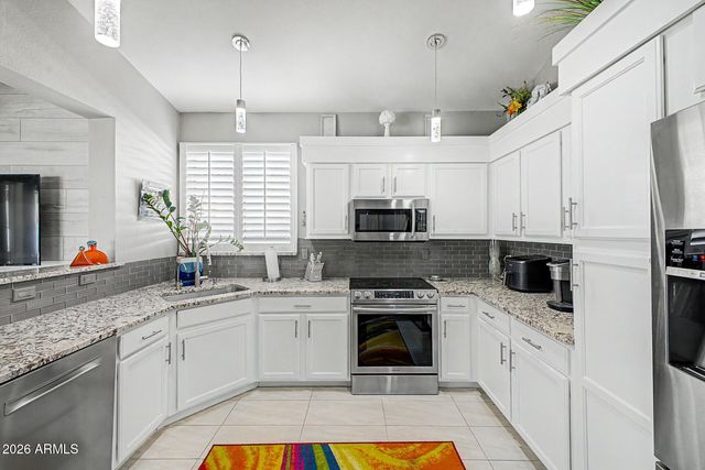 9026 W ESCUDA Drive, Peoria, AZ 85382