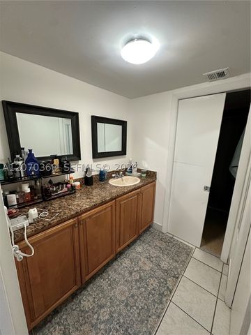 8600 SW 133rd Ave Rd 209, Miami, FL 33183