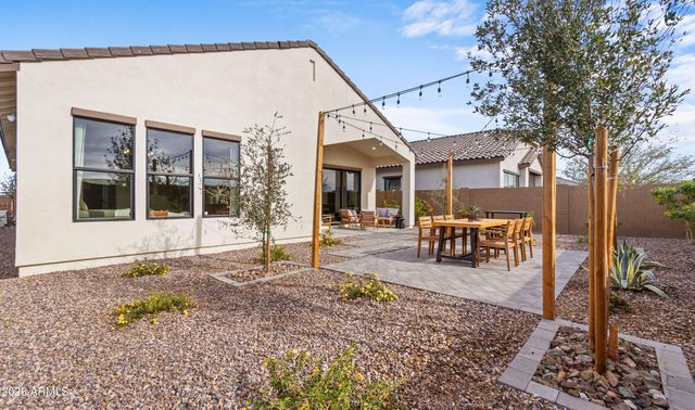 557 E Grayling Road, San Tan Valley, AZ 85140