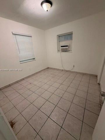 2510 NE 181st Street 1, North Miami Beach, FL 33160