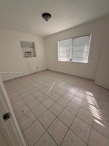 2510 NE 181st Street 1, North Miami Beach, FL 33160