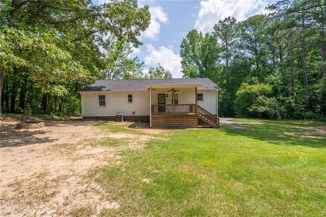 5240 Emmett Still Road, Loganville, GA 30052