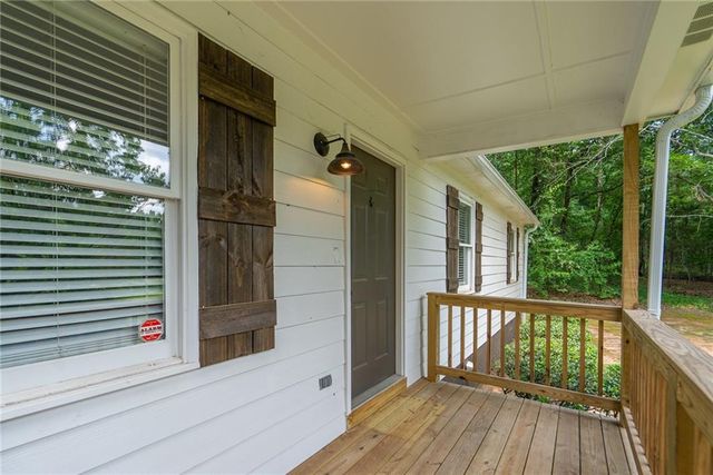 5240 Emmett Still Road, Loganville, GA 30052