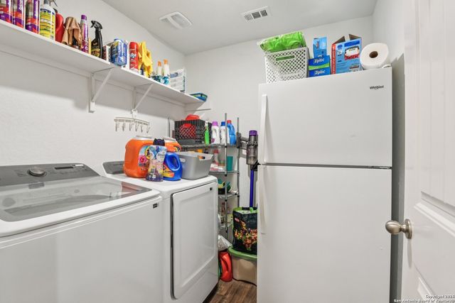 756 Monarch, Seguin, TX 78155