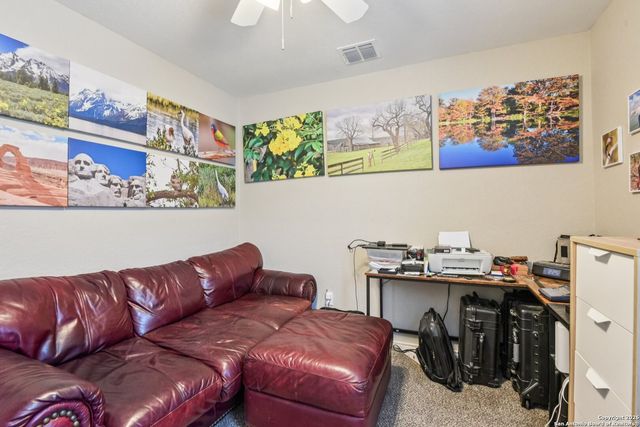 756 Monarch, Seguin, TX 78155