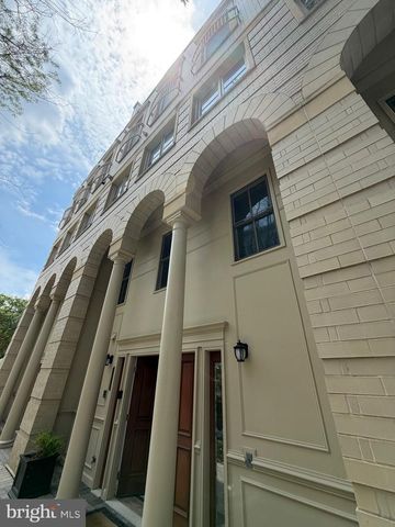 1335 N 14TH ST N, Arlington, VA 22209