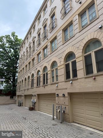 1335 N 14TH ST N, Arlington, VA 22209