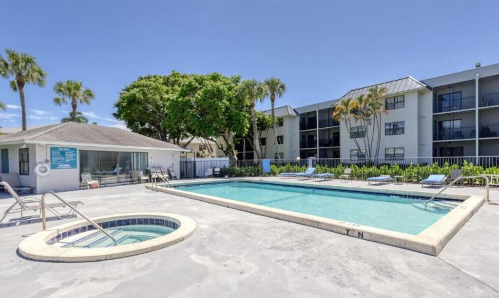 240 SE 10th Street C204, Delray Beach, FL 33483