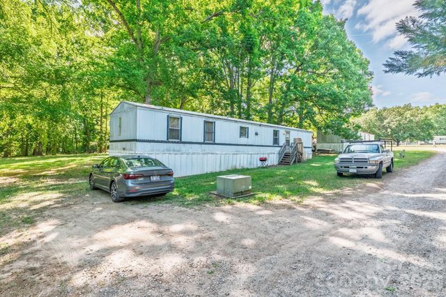 145 Nathaniel Lane, Kannapolis, NC 28081