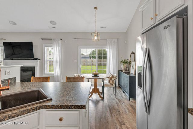 224 Adagio Trail, Richlands, NC 28574