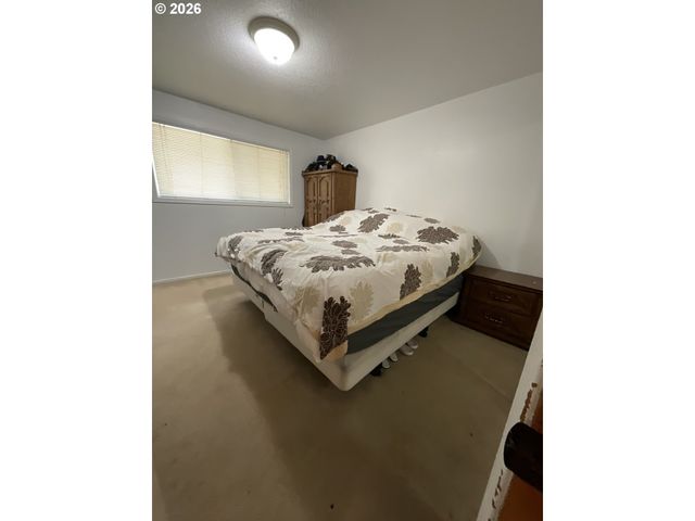 223 N 13TH Ave, Cornelius, OR 97113