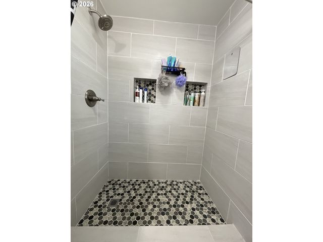 223 N 13TH Ave, Cornelius, OR 97113