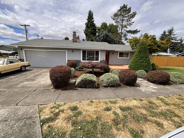 223 N 13TH Ave, Cornelius, OR 97113