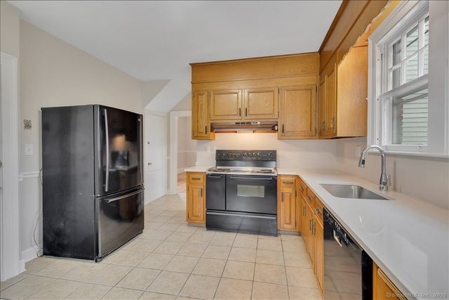 219 Jordan Lane, Wethersfield, CT 06109