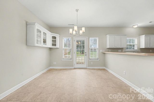 4718 Eastwycke Place Drive, Charlotte, NC 28215