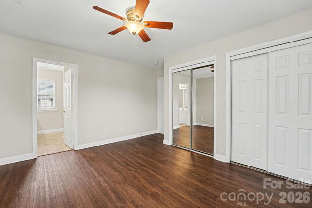 4718 Eastwycke Place Drive, Charlotte, NC 28215