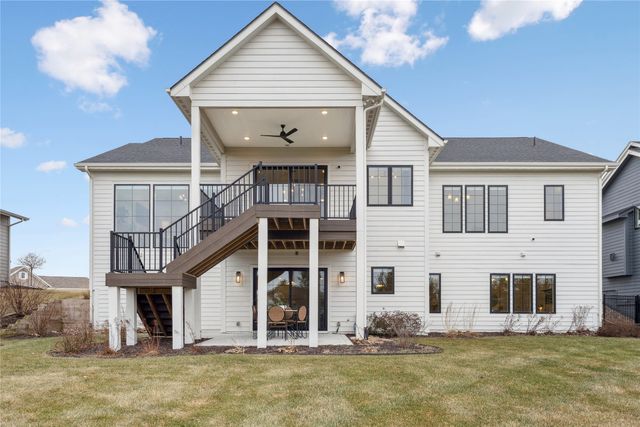 16109 Goodman Court, Urbandale, IA 50323