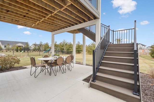 16109 Goodman Court, Urbandale, IA 50323