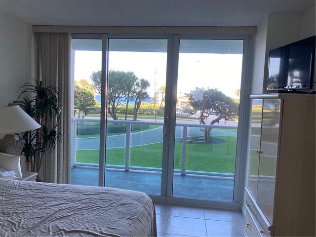 333 NE 21 Avenue 304, Deerfield Beach, FL 33441