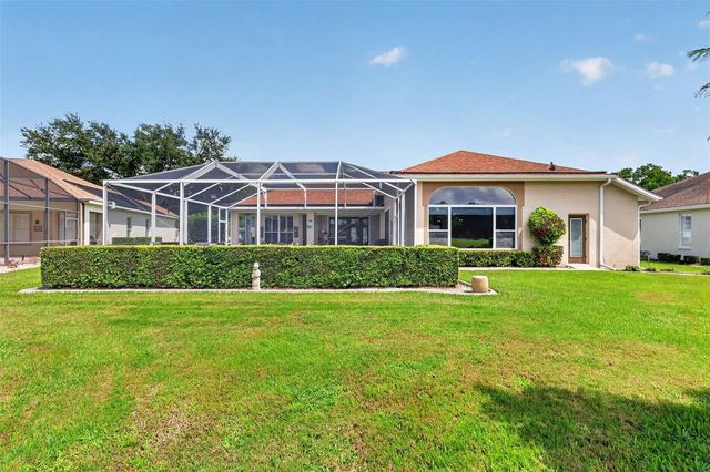 9036 LAUREL RIDGE DRIVE, Mount Dora, FL 32757