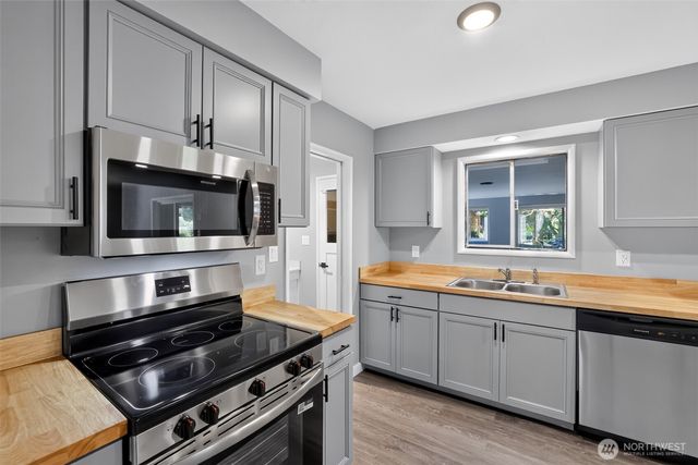 2025 Olympia Way, Longview, WA 98632