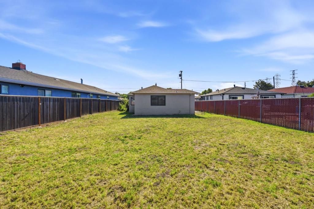Image 20 of property listing at 857 7th Avenue, San Bruno, CA 94066