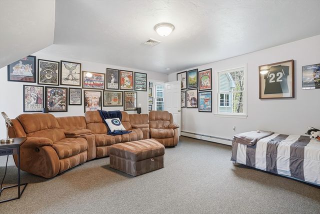 8 Leah Lane, Milford, MA 01757