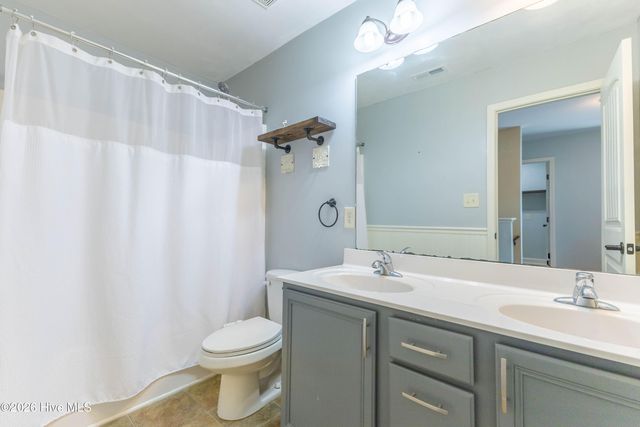 126 Landover Drive, Richlands, NC 28574