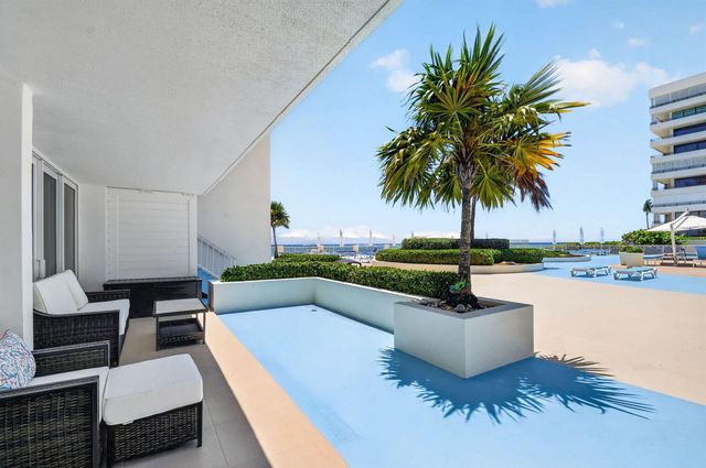 3546 S Ocean Boulevard 203, South Palm Beach, FL 33480
