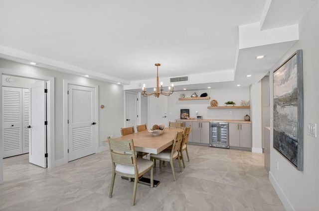 3546 S Ocean Boulevard 203, South Palm Beach, FL 33480