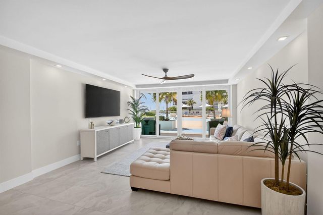 3546 S Ocean Boulevard 203, South Palm Beach, FL 33480